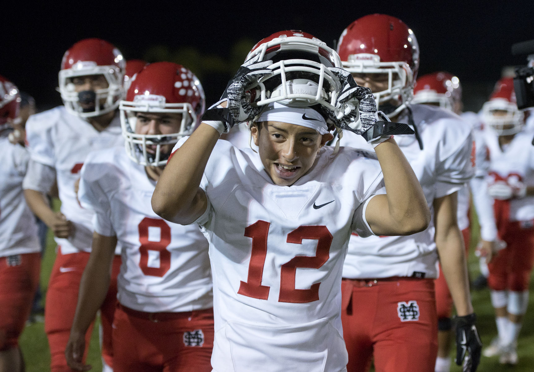 SantaMariaatSouthElMonteFootball.1124.02.JPG